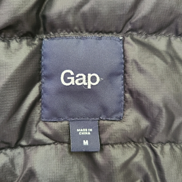 Women's Gap PufferVest Black/Deep Navy Size Medium - Picture 3 of 7